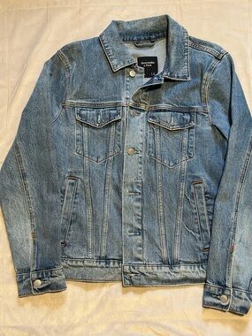 Abercrombie & Fitch Light Wash Blue Denim Jacket